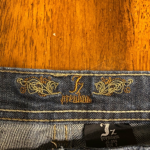 JZ premium jeans. Style 256 boyfriend. Size 3. - Picture 5 of 15